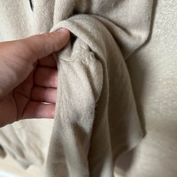 Carhartt Men's Tan Crewneck Lambswool Sweater - Picture 5 of 12